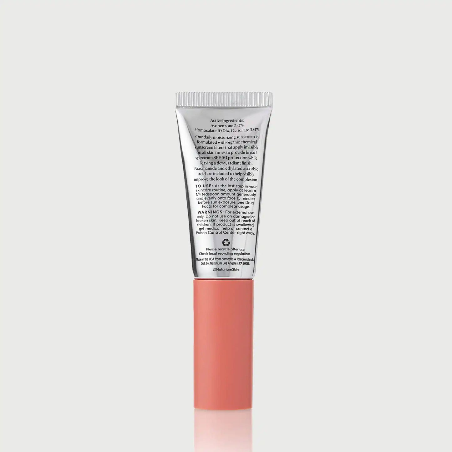 dew-glow-moisturizer-spf-50-travel-size-r5 NATR-10157_Dew-Glow-Moisturizer-SPF-50-Mini_back_capon_bonebkgd_d7cb9bbb-e294-42e2-8d5a-28c73c09b5b5.webp