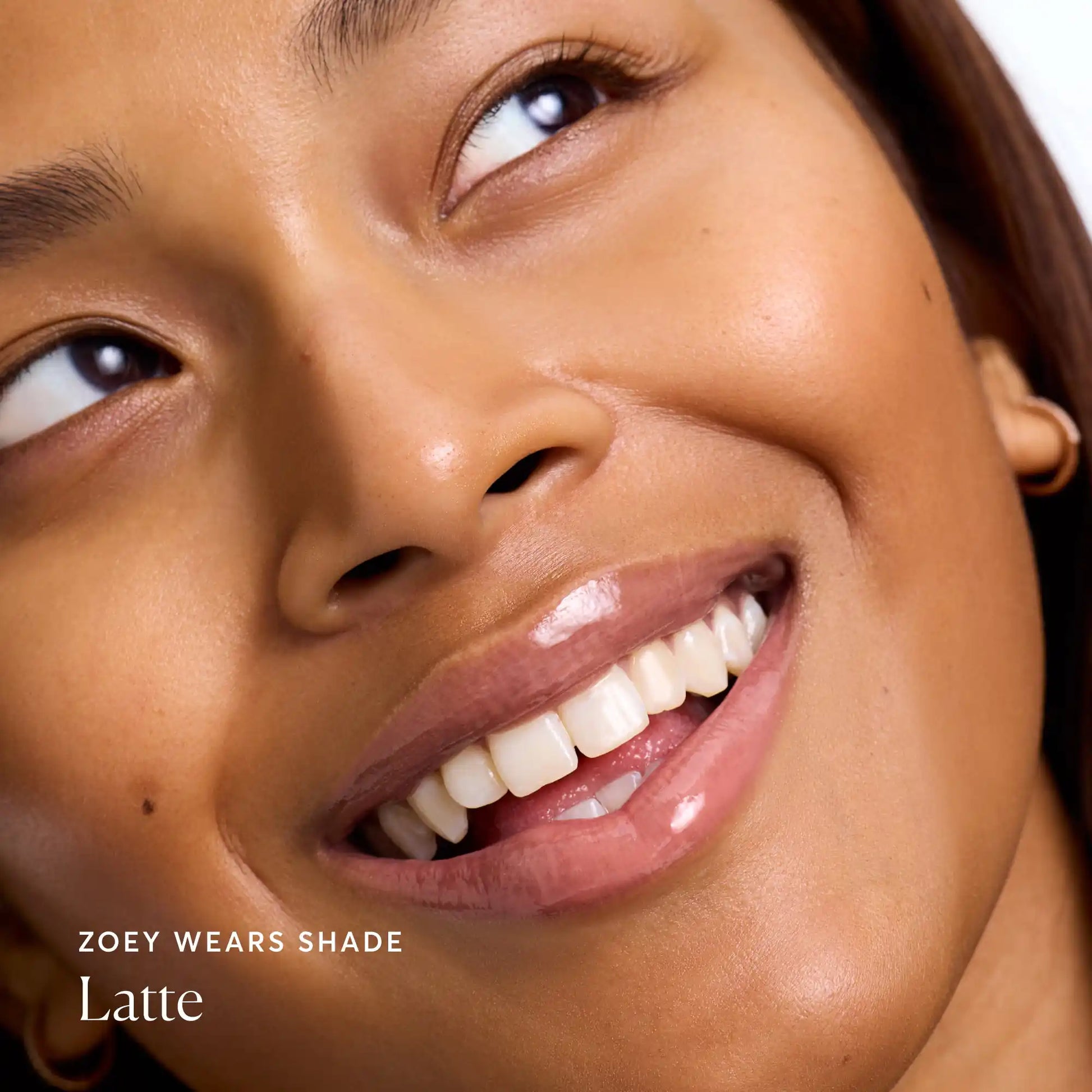 phyto-glow-lip-balm-latte-h8 NATR-60110-Alt-Images-Phyto-Glow-Lip-Balm-Latte-04.webp