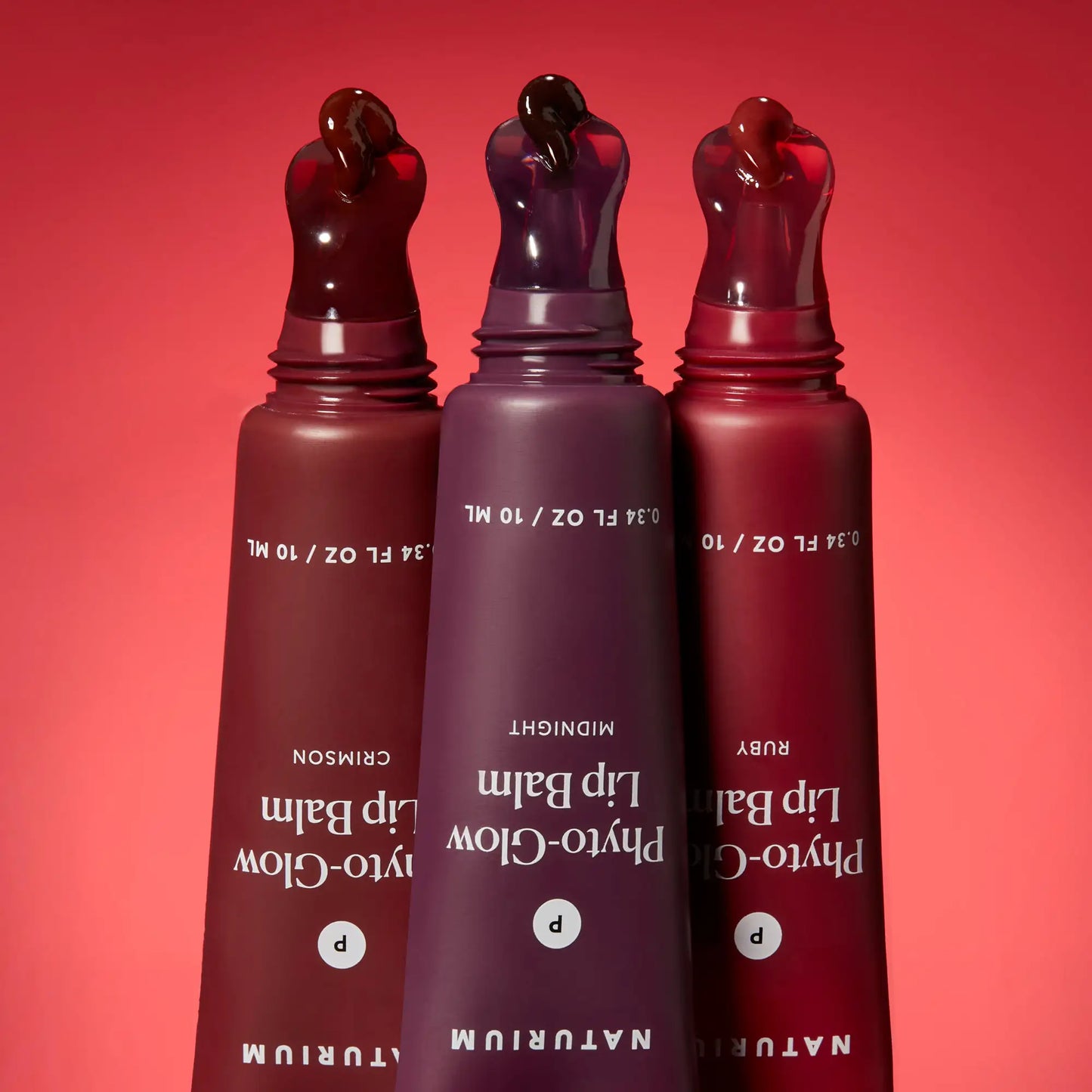 phyto-glow-lip-balm-ruby-r7 phytoglow-moody_6357-crop_1.webp